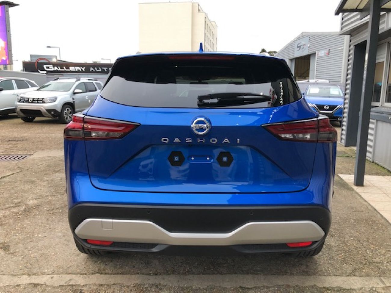 Mandataire NISSAN QASHQAI 2021 III 1.3 MILD HYBRID Tekna BOSE / JA 19