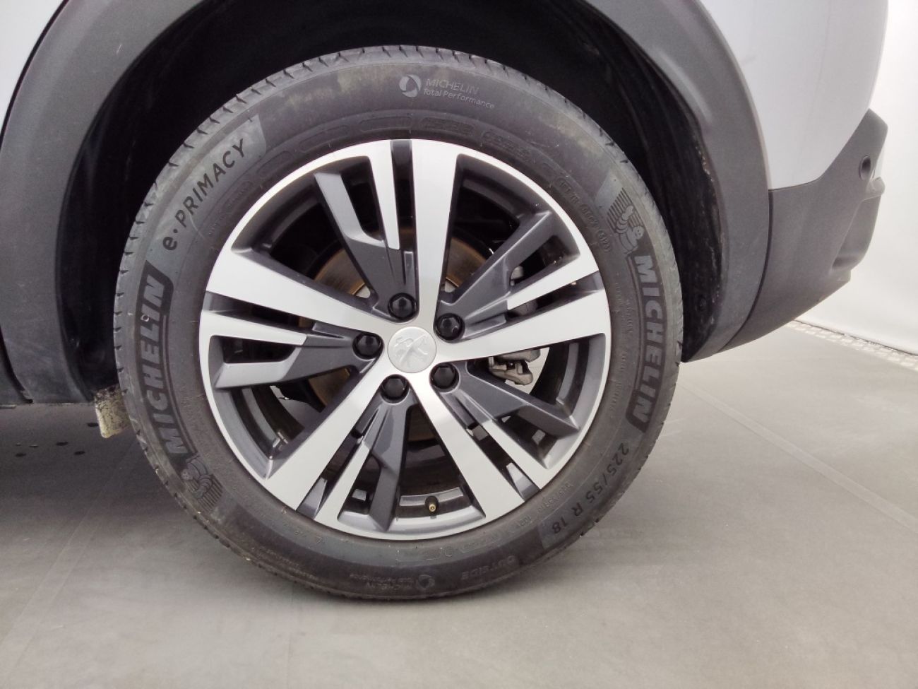 Mandataire PEUGEOT 3008 HYBRID 136CH ALLURE PACK E-DCS6