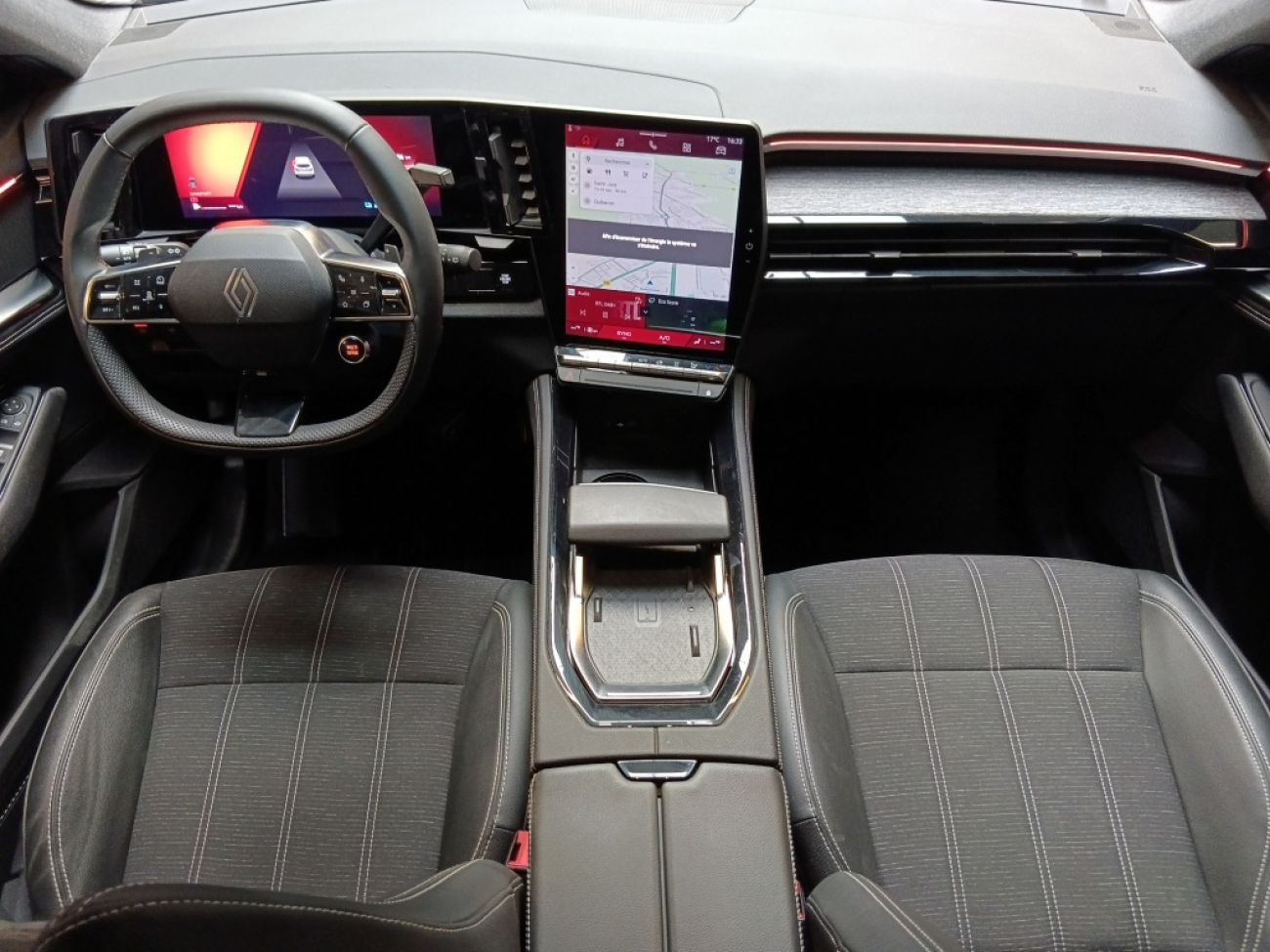 Mandataire RENAULT Austral 1.2 E-TECH FULL HYBRID 200CH TECHNO - 25