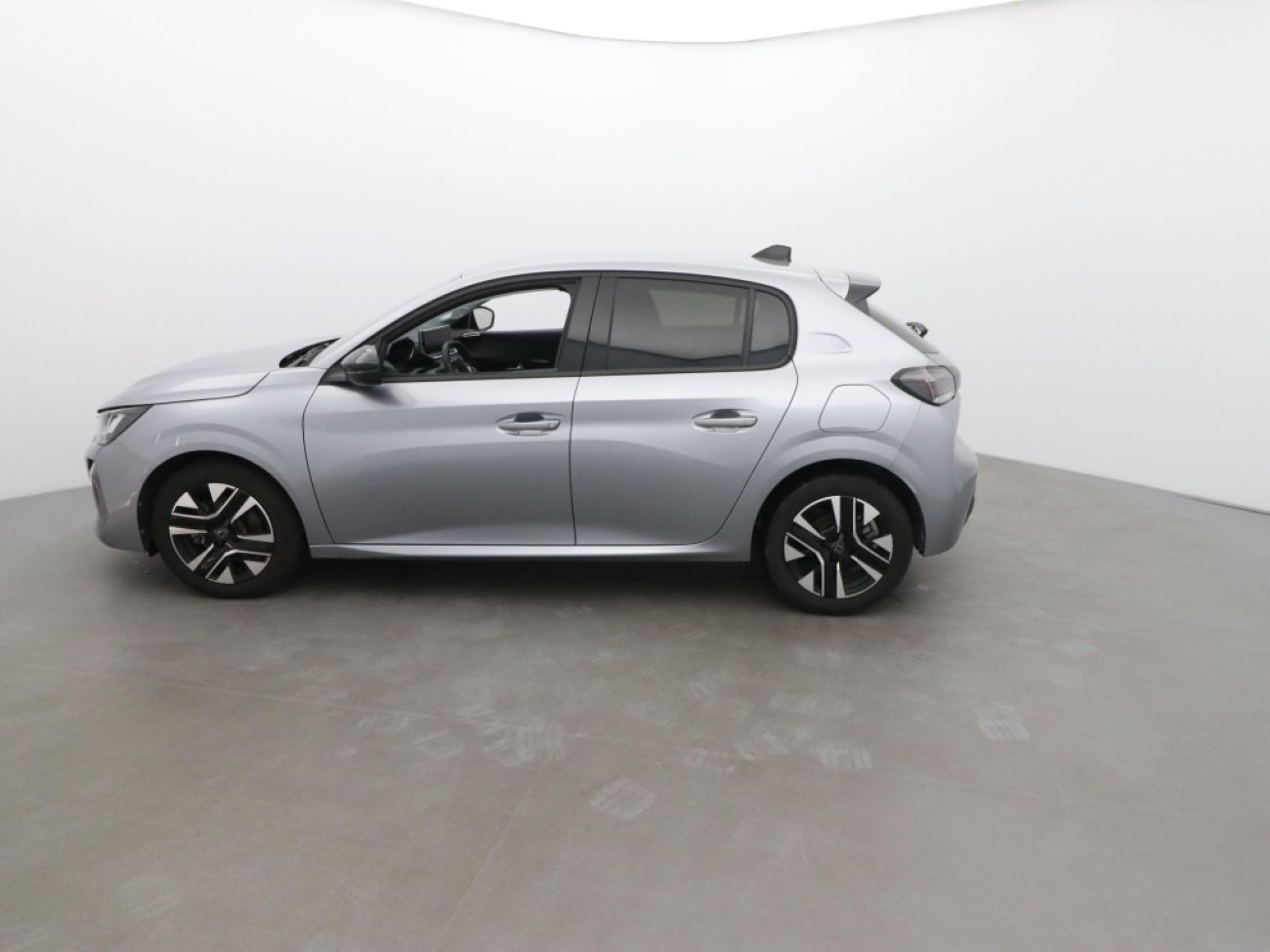 Mandataire PEUGEOT 208 1.2 100CH S&S ALLURE