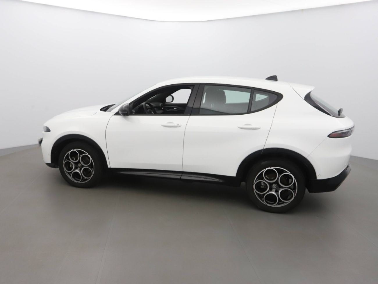 Mandataire ALFA ROMEO TONALE 1.5 HYBRID 130CH SPRINT