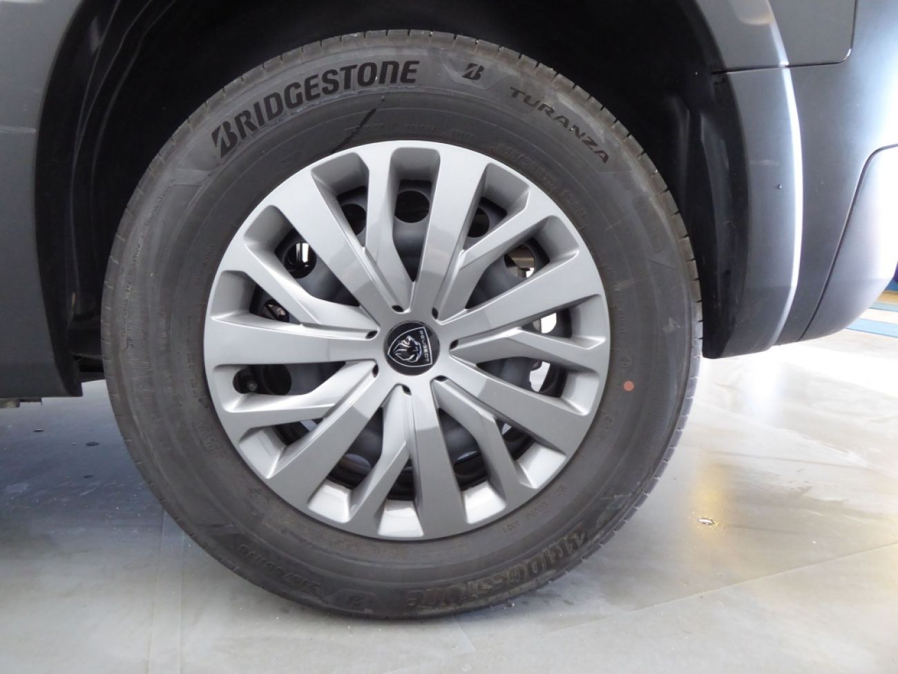 Mandataire PEUGEOT RIFTER TAILLE M - 1.5 BLUEHDI 100CH S&S ALLURE 5 PLACES