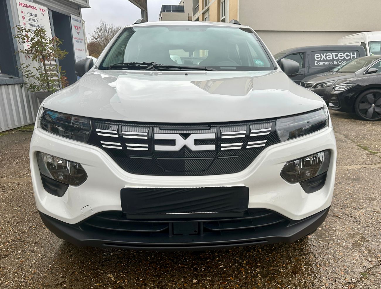 Mandataire Dacia SPRING Expression