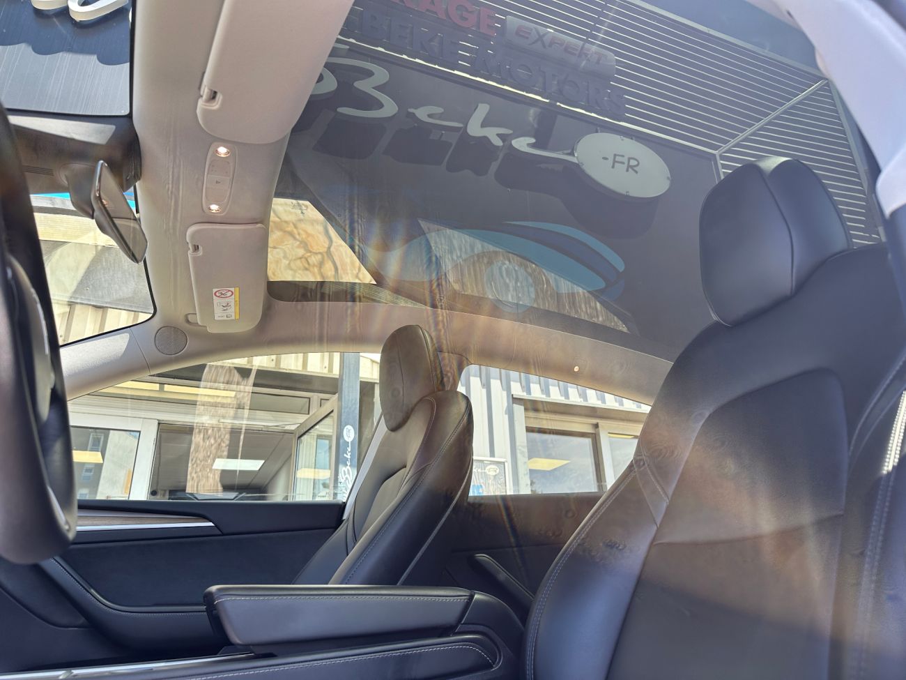 Mandataire TESLA MODEL Y Long-Range Dual Motor AWD AUTOPILOT Amélioré