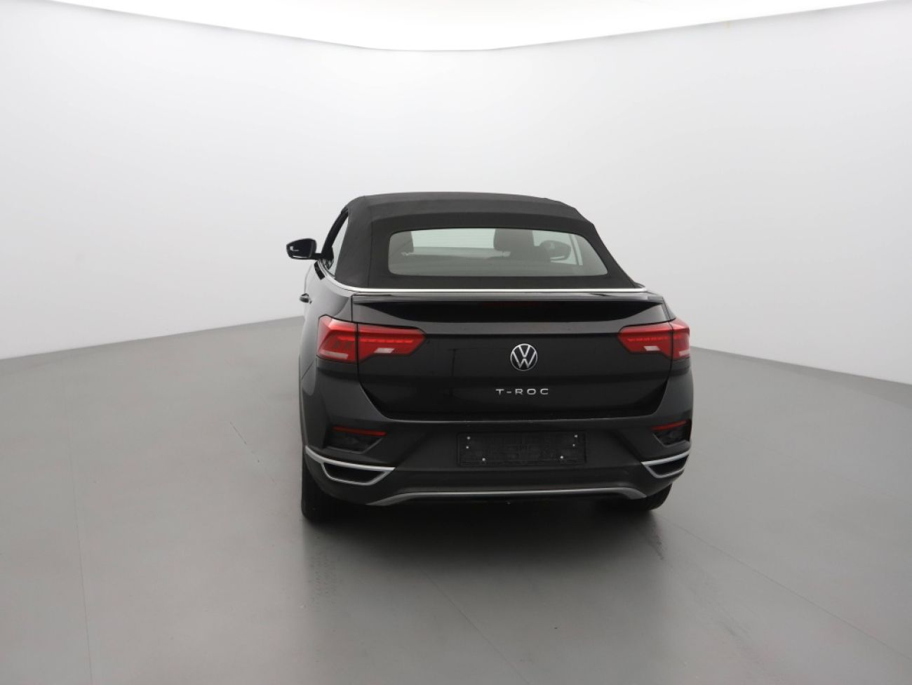 Mandataire VOLKSWAGEN T-Roc Cabriolet 1.5 TSI 150 DSGstyle