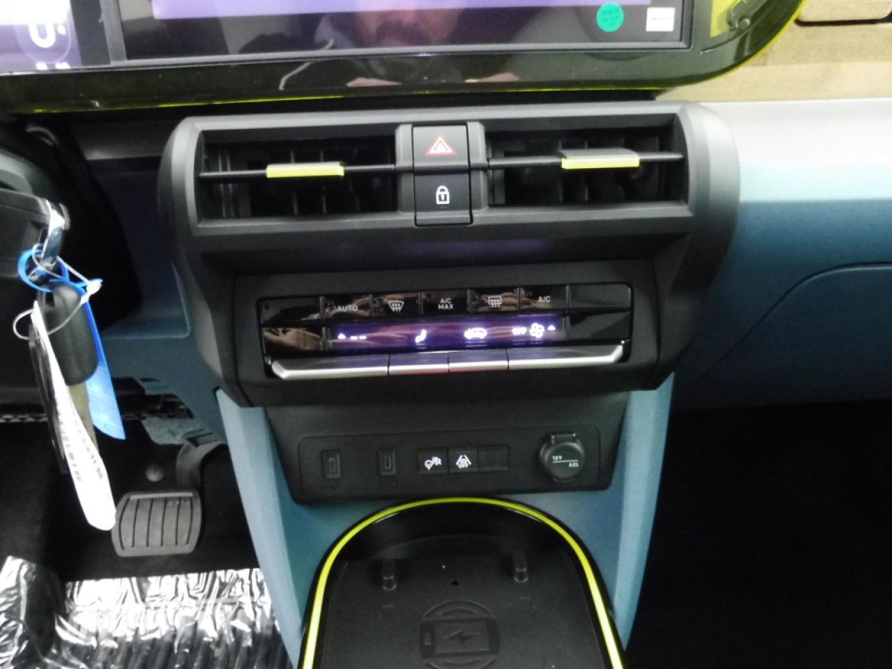 Mandataire FIAT Grande panda 1.2 HYBRID 100CH LA PRIMA EDCT6