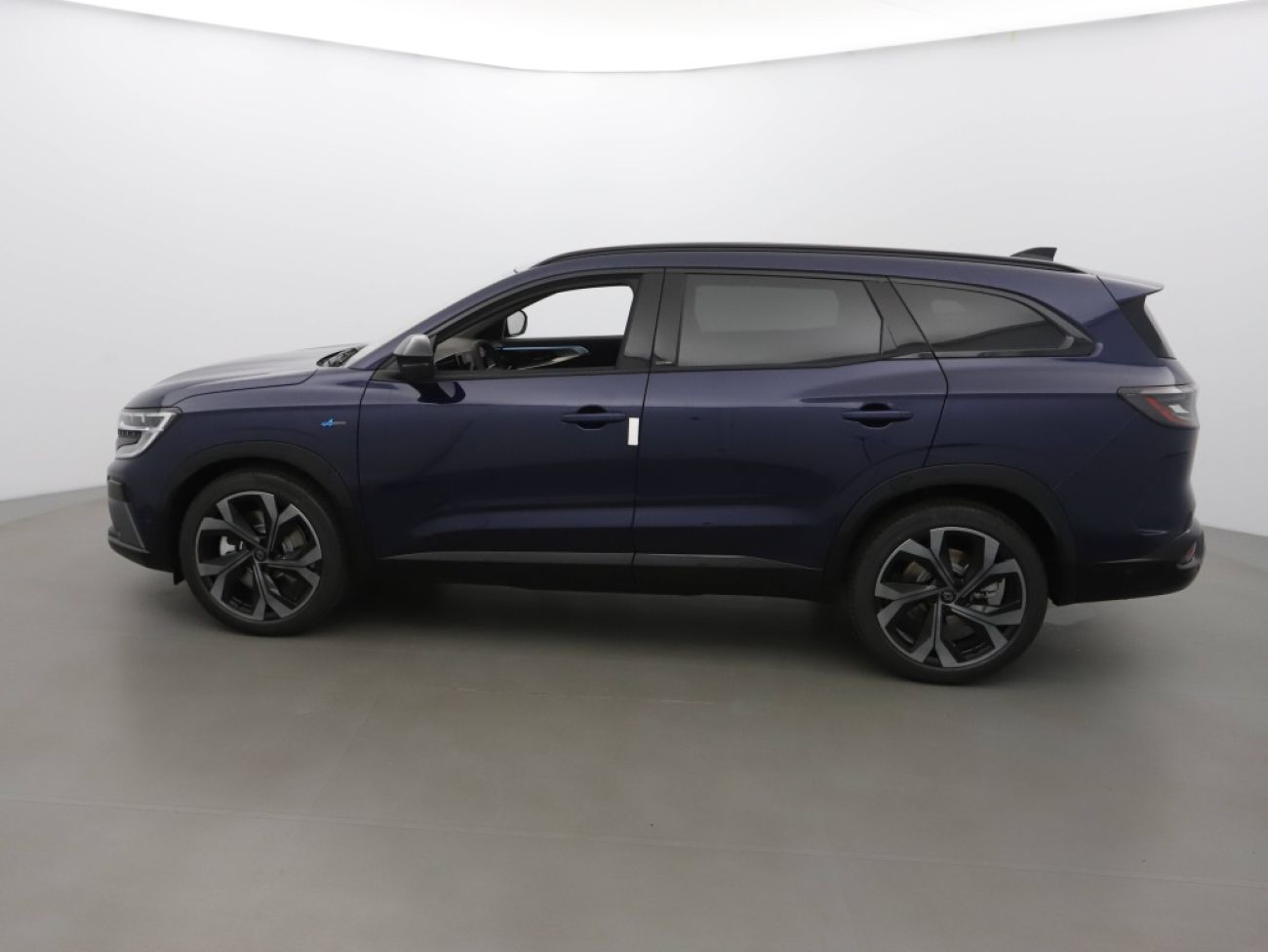 Mandataire RENAULT ESPACE VI 1.2 E-TECH FULL HYBRID 200CH ESPRIT ALPINE 7 PLACES - 25