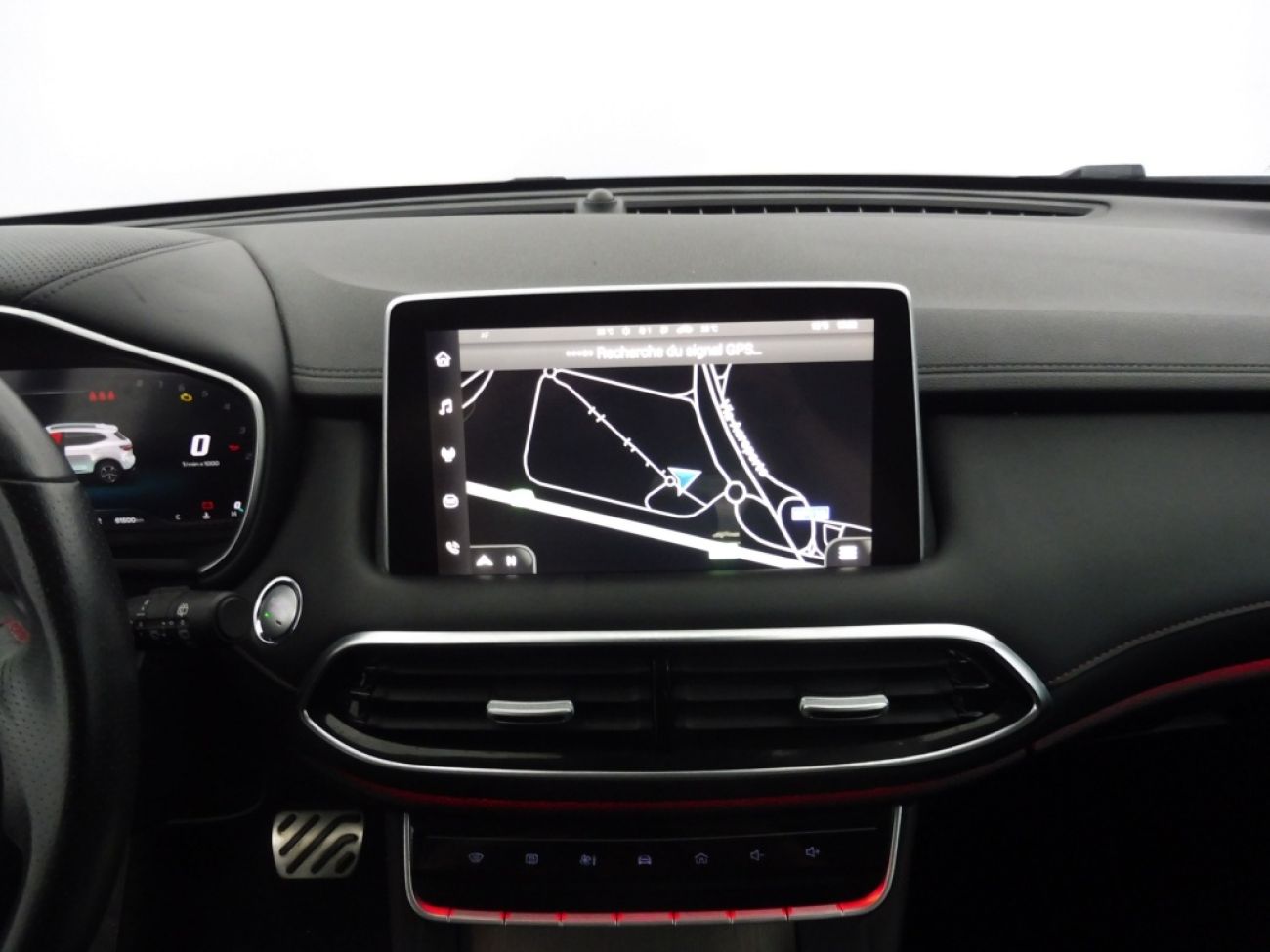 Mandataire MG HS 1.5 T-GDI 162 AT luxury