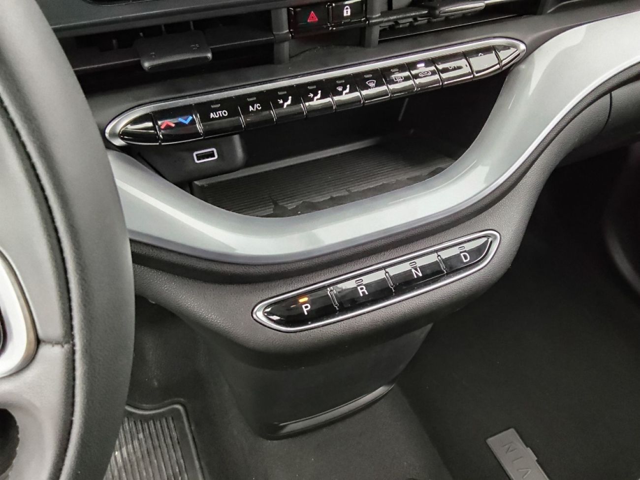 Mandataire FIAT 500C E 118CH ICONE