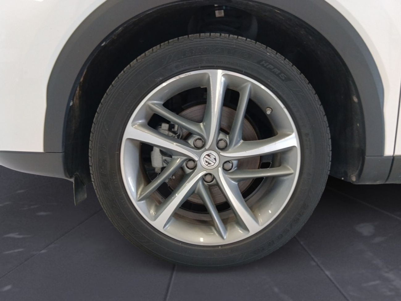 Mandataire MG HS 1.5 T-GDI 162 AT luxury