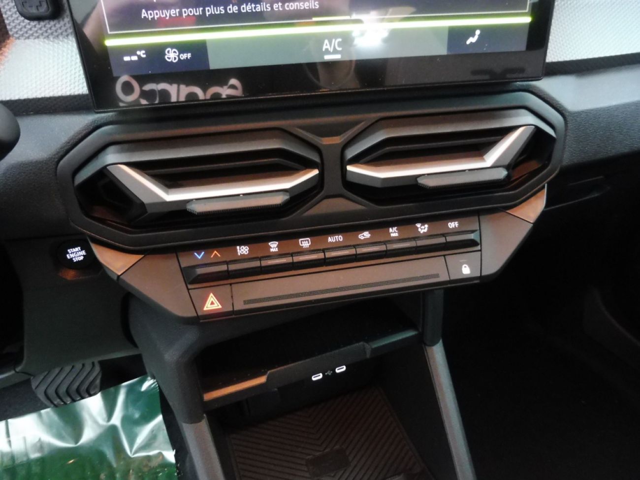 Mandataire Dacia Duster 1.8 HYBRID 155CH JOURNEY