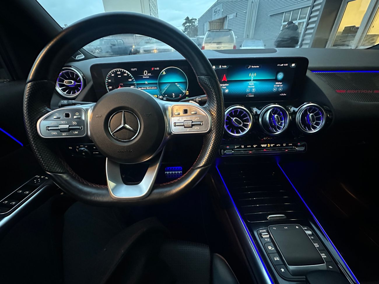 Mandataire MERCEDES-BENZ GLA 200 d 8G-DCT AMG Line edition 1 toit pano