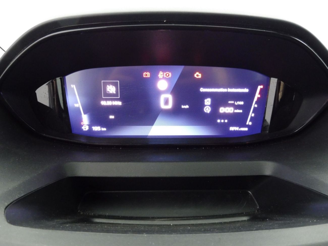 Mandataire PEUGEOT RIFTER TAILLE M - 1.5 BLUEHDI 100CH S&S ALLURE 5 PLACES