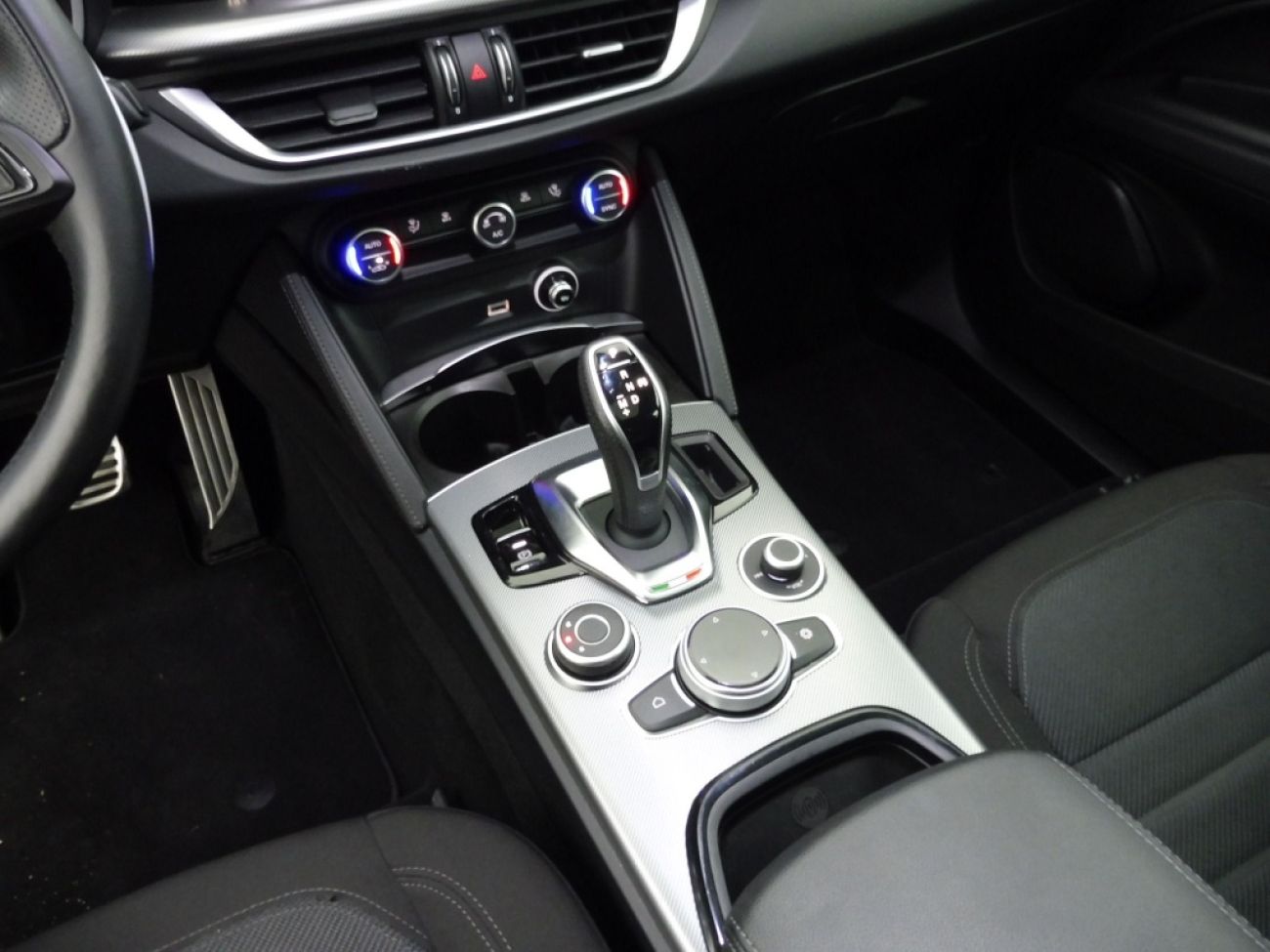 Mandataire ALPHA ROMEO Stelvio 2.2 DIESEL 160CH SPRINT AT8
