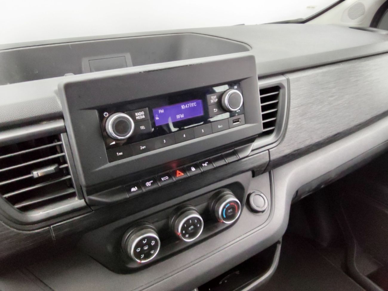 Mandataire RENAULT Trafic Passenger L2 2.0 BLUE DCI 150CH S&S ZEN 9 PLACES