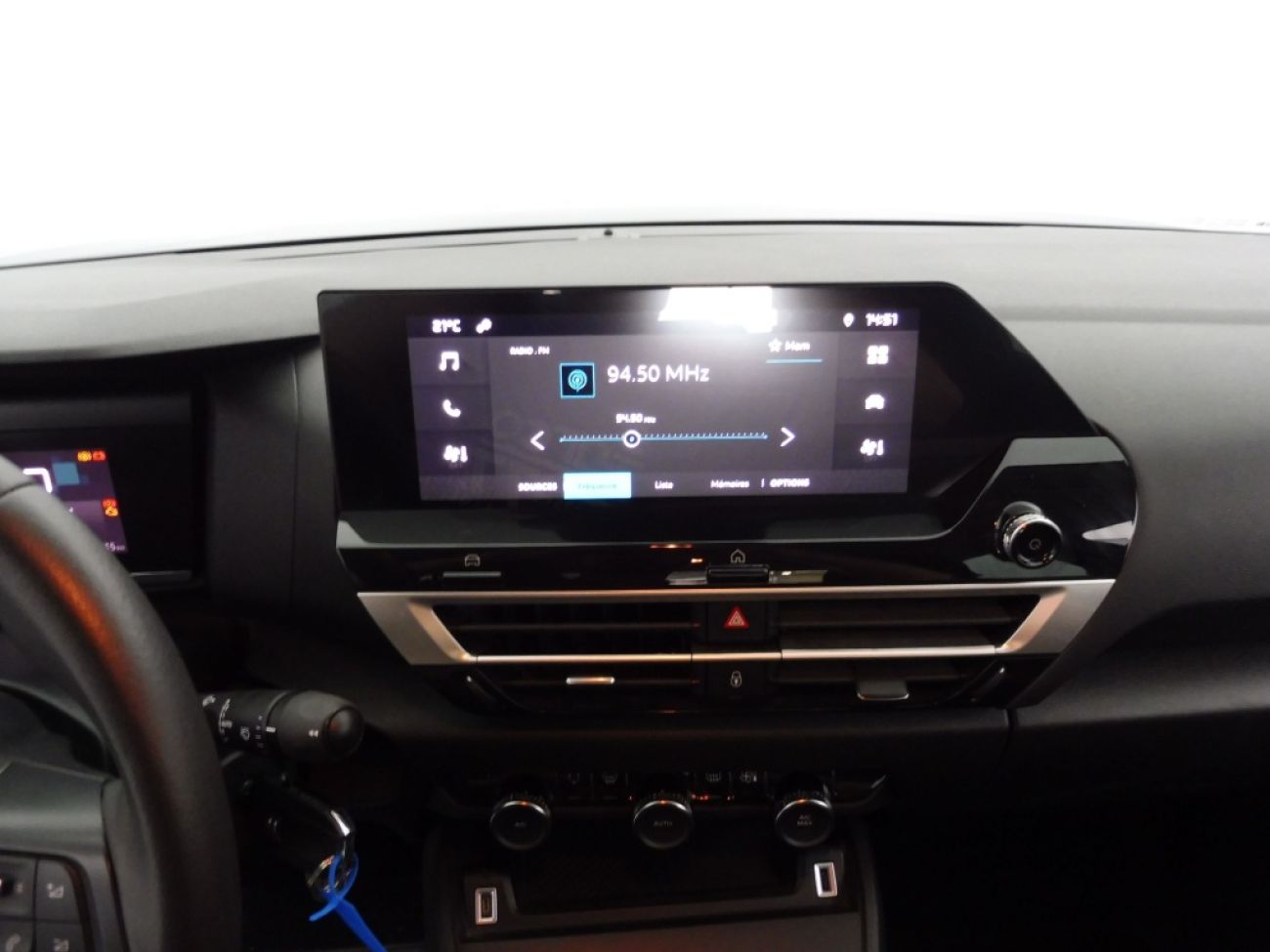 Mandataire Citroën C4 X 1.2 PURETECH 100 FEEL