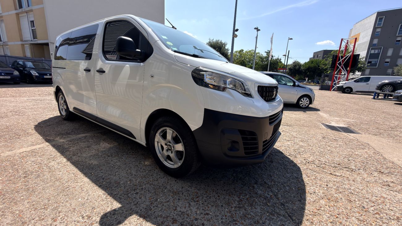 Mandataire PEUGEOT EXPERT COMBI Standard 1.6 BlueHDi 95ch BVM5