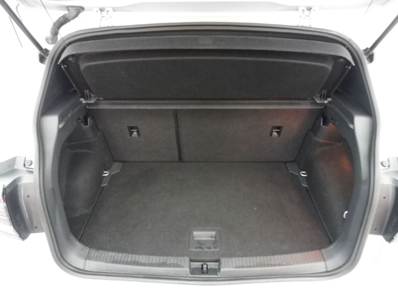 Mandataire VOLKSWAGEN T-Cross 1.0 TSI 115CH R-LINE