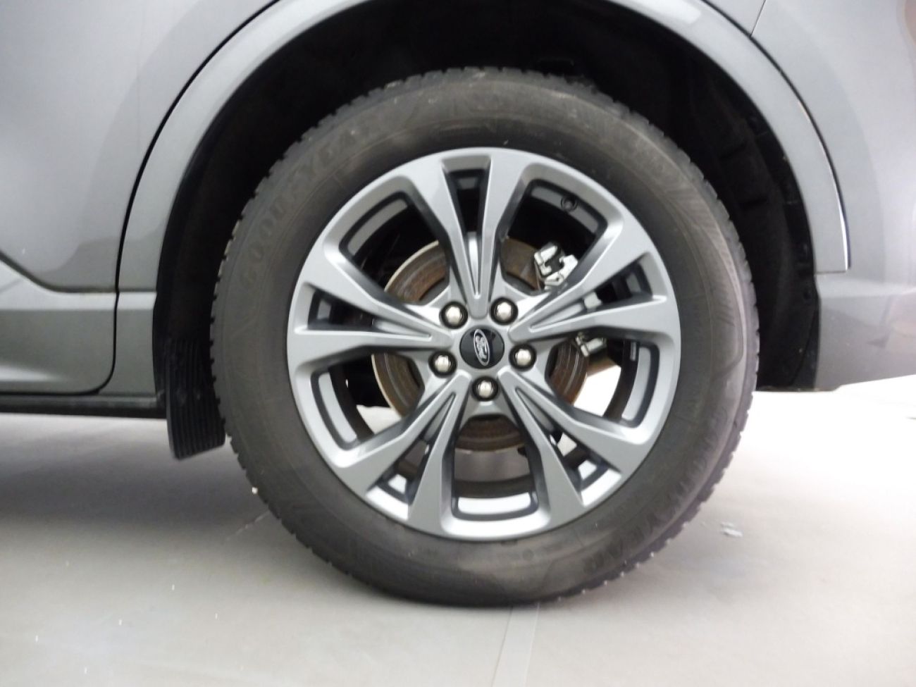 Mandataire Ford KUGA 2.0 TDCI 120CH ST-LINE POWERSHIFT