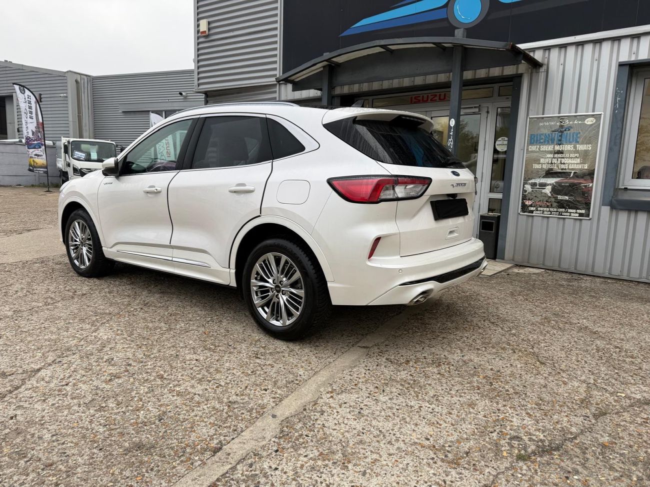 Mandataire Ford KUGA 2.5 Duratec 190 ch FlexiFuel FHEV E85 Powershift Vignale