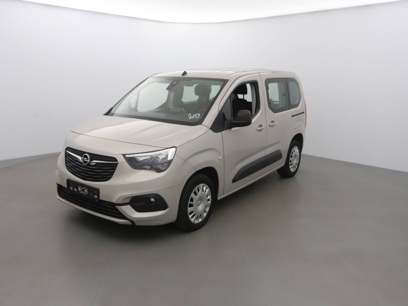 Mandataire Opel COMBO LIFE L1H1 1.5 D 100CH EDITION BVM6
