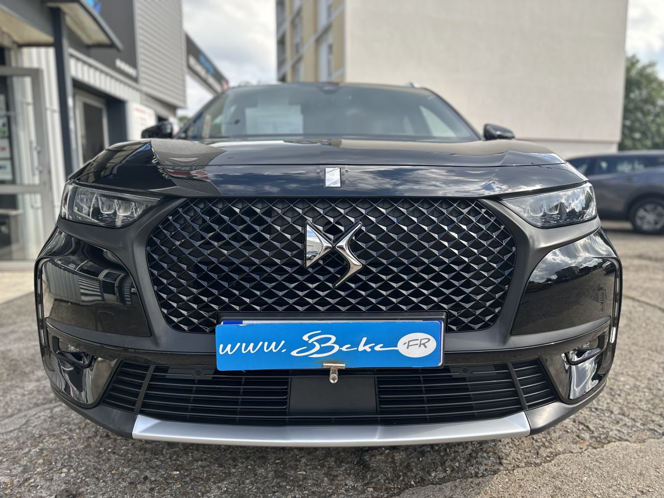 Mandataire DS DS7 CROSSBACK BlueHDi 130 EAT8 Performance Line / LED VISION / Surveillance Active d'Angle Mort