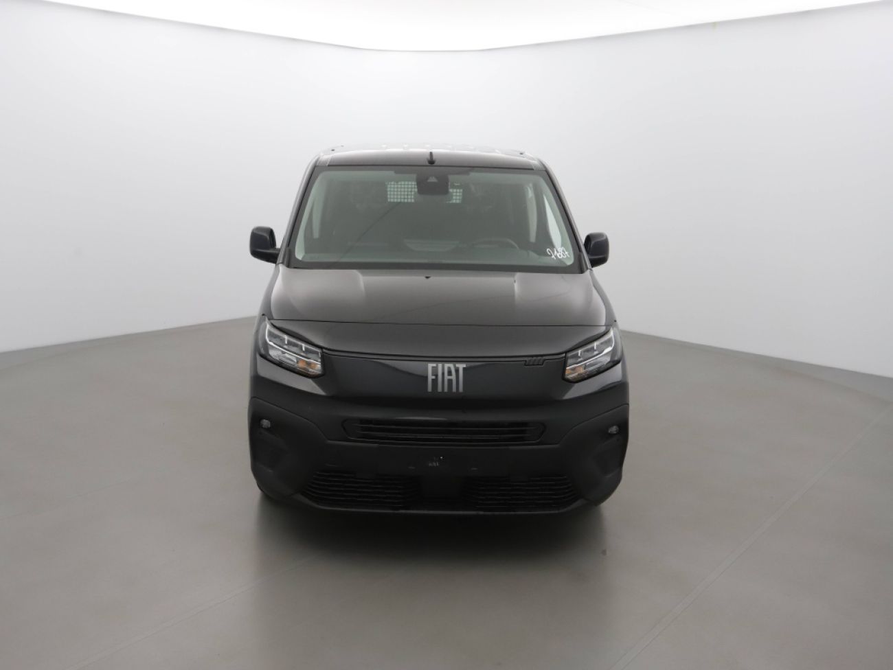 Mandataire FIAT DOBLO COMBI 1.5 BLUEHDI 130CH S&S 5 PLACES N1