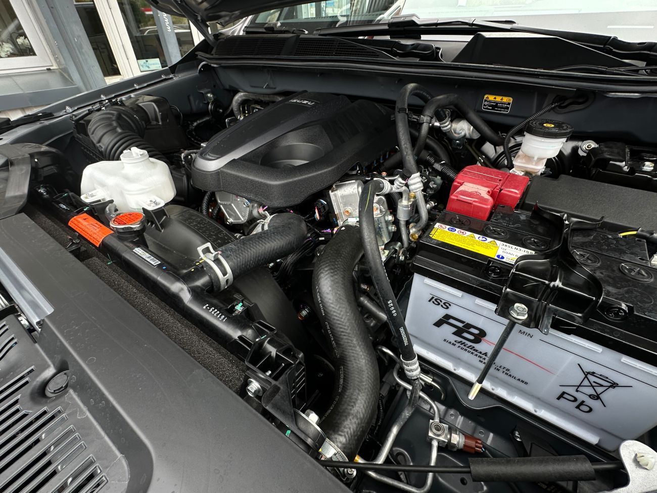 Mandataire ISUZU D-MAX SPACE NITRO SPORT 2.2 A/T 4x4 MY2026 Euro6e-bis