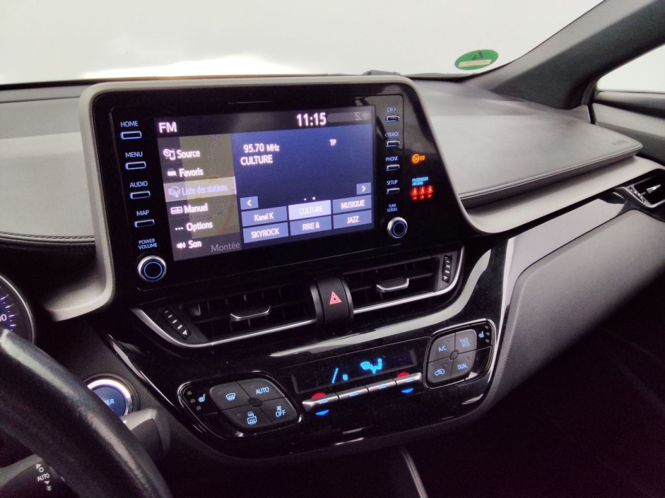 Mandataire TOYOTA C-HR 1.8 E-CVT 125Hbusiness edition