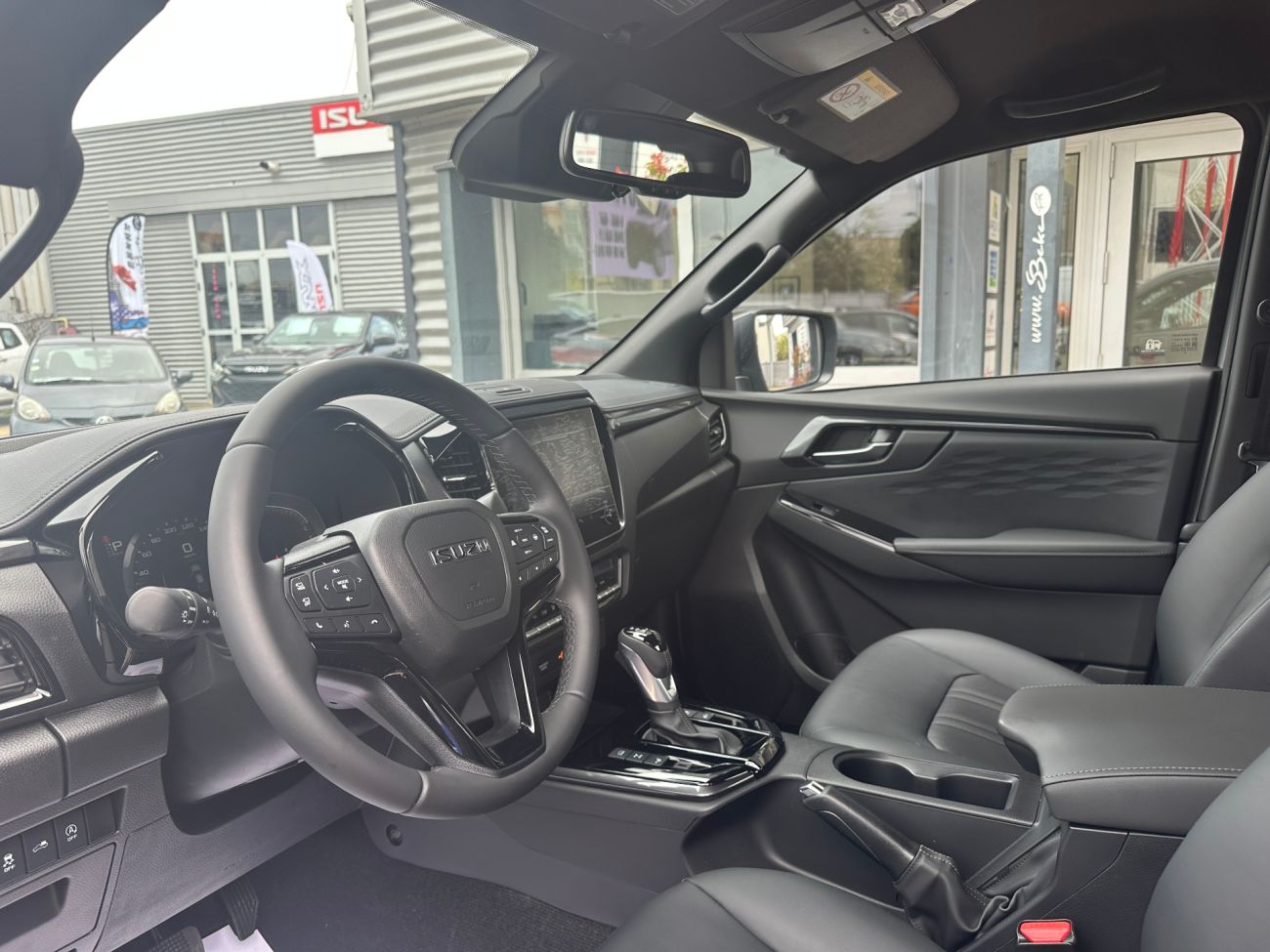 Mandataire ISUZU D MAX SPACE NITRO SPORT 2.2 A/T 4x4 MY2026 Euro6e-bis