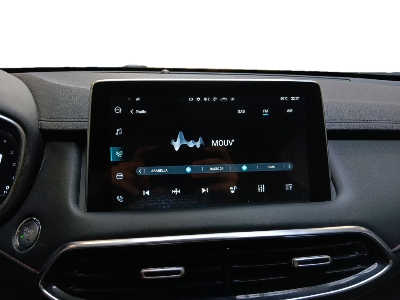 Mandataire MG HS 1.5 T-GDI 162 AT luxury