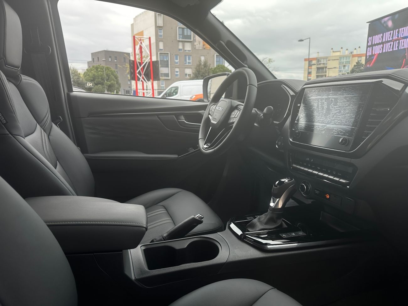 Mandataire ISUZU D MAX SPACE NITRO SPORT 2.2 A/T 4x4 MY2026 Euro6e-bis