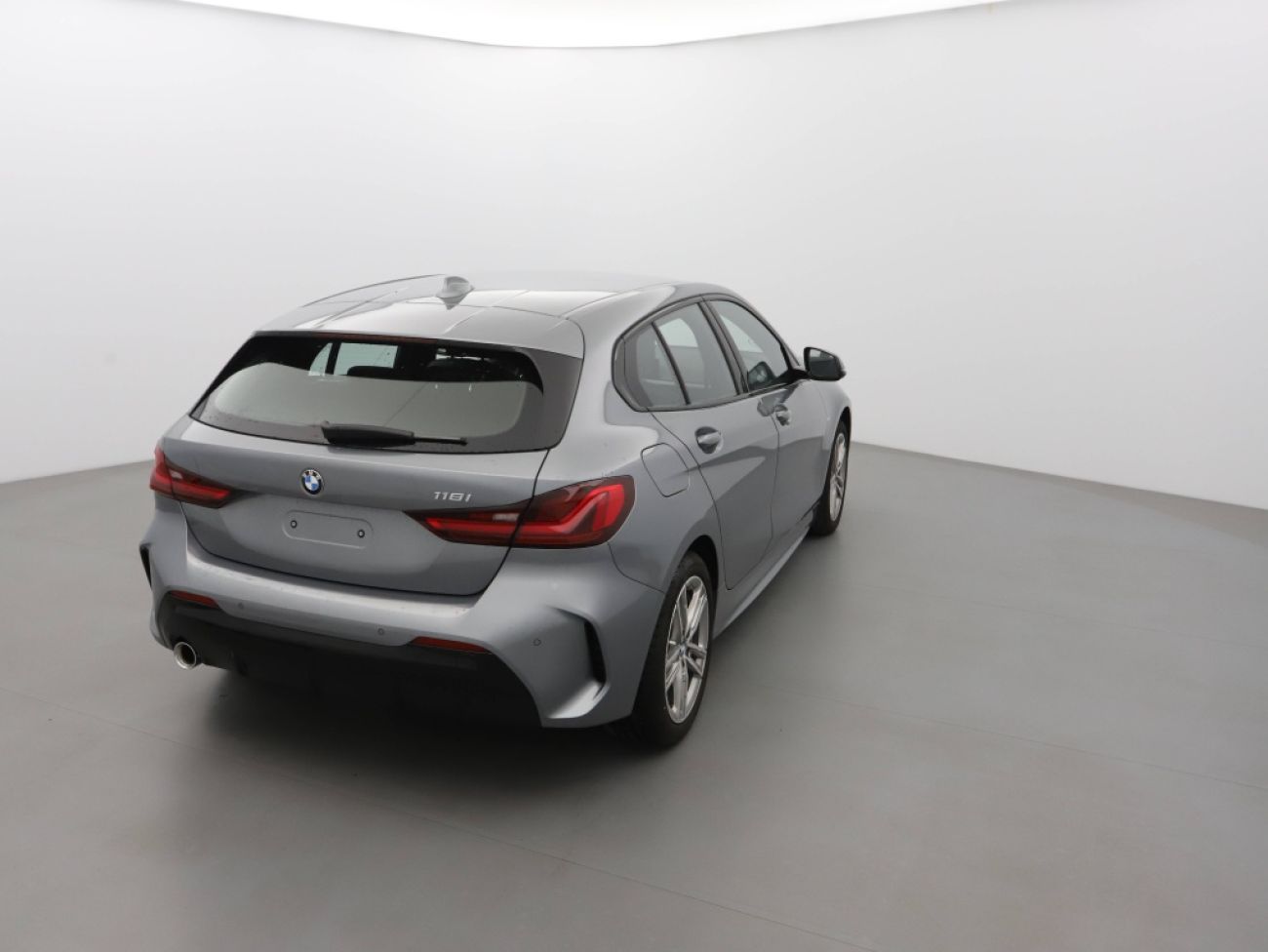 Mandataire BMW SERIE 1 118I STEPTRONIC 136 M-SPORT