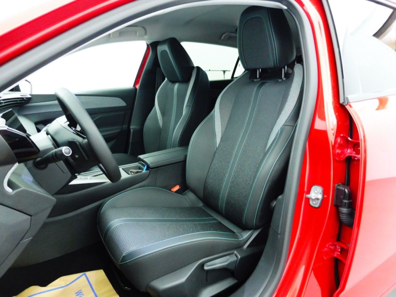 Mandataire PEUGEOT 308 1.5 BLUEHDI 130CH S&S ALLURE EAT8