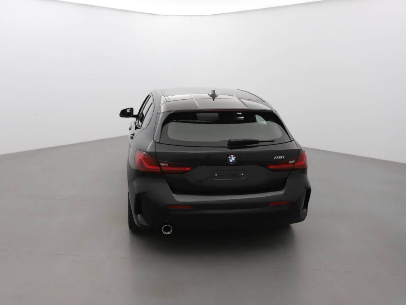 Mandataire BMW SERIE 1 118I STEPTRONIC 136 M-SPORT