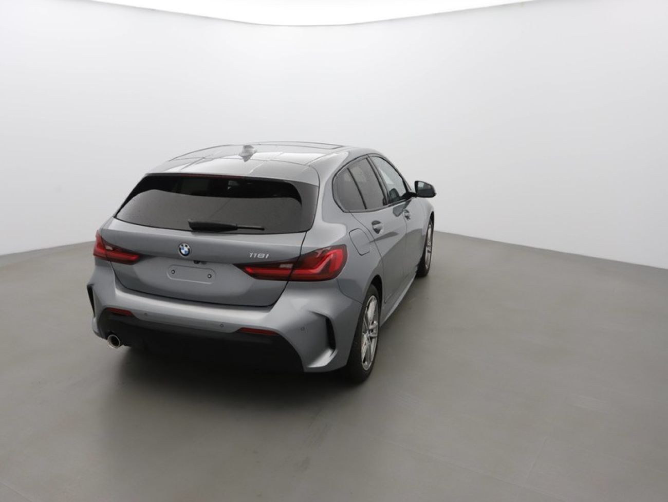 Mandataire BMW SERIE 1 118I STEPTRONIC 136 M-SPORT