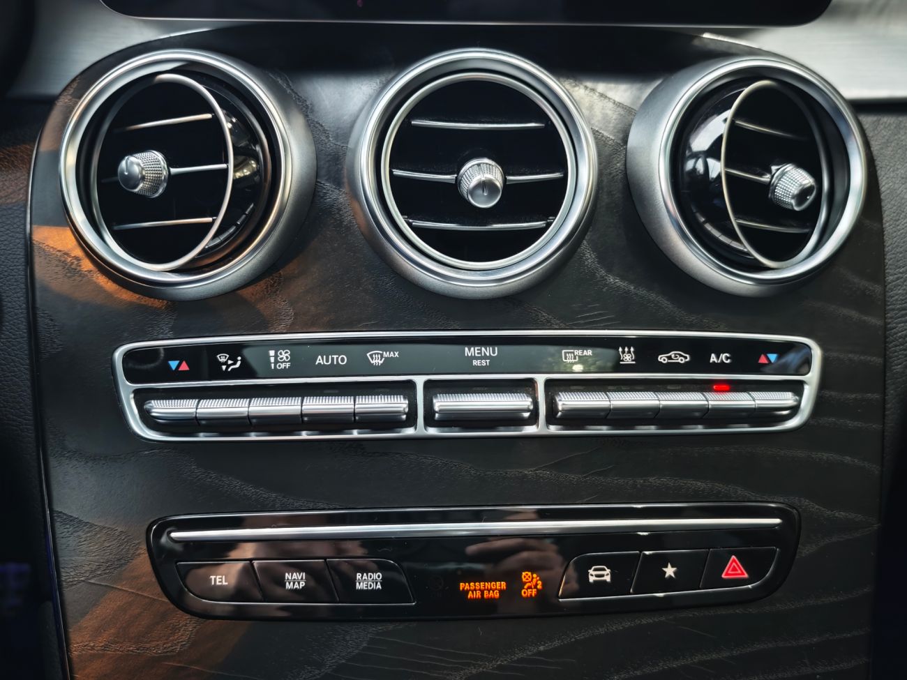 Mandataire MERCEDES GLC 300 de 9G-Tronic 4Matic AMG Line