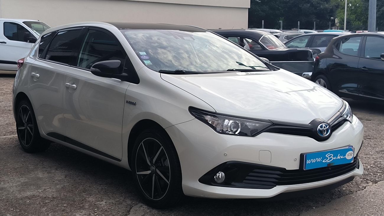 Mandataire TOYOTA AURIS Hybride 136h Collection