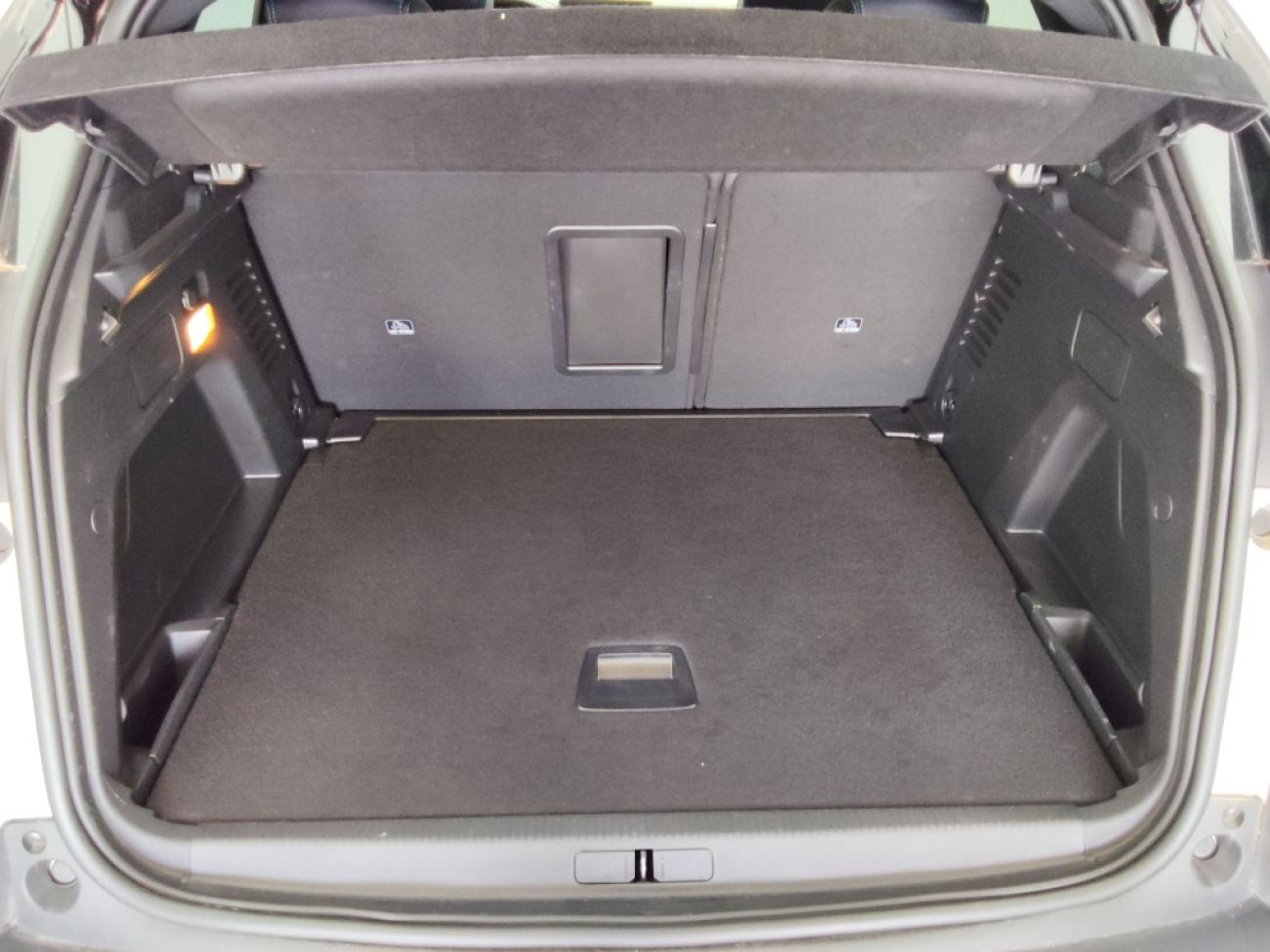 Mandataire PEUGEOT 3008 HYBRID 136CH ALLURE PACK E-DCS6