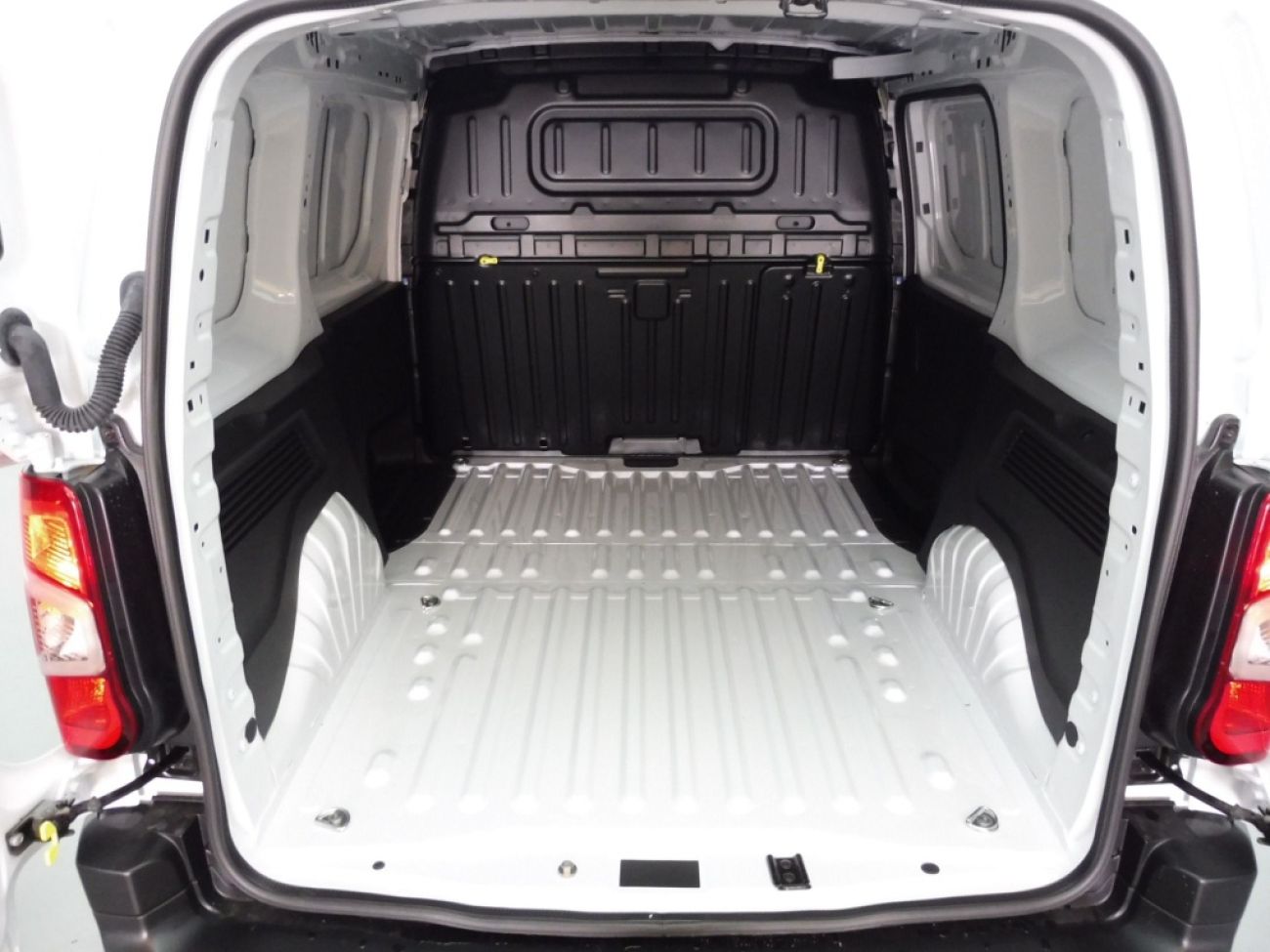 Mandataire PEUGEOT Partner M 650KG BLUEHDI 100CH S&S