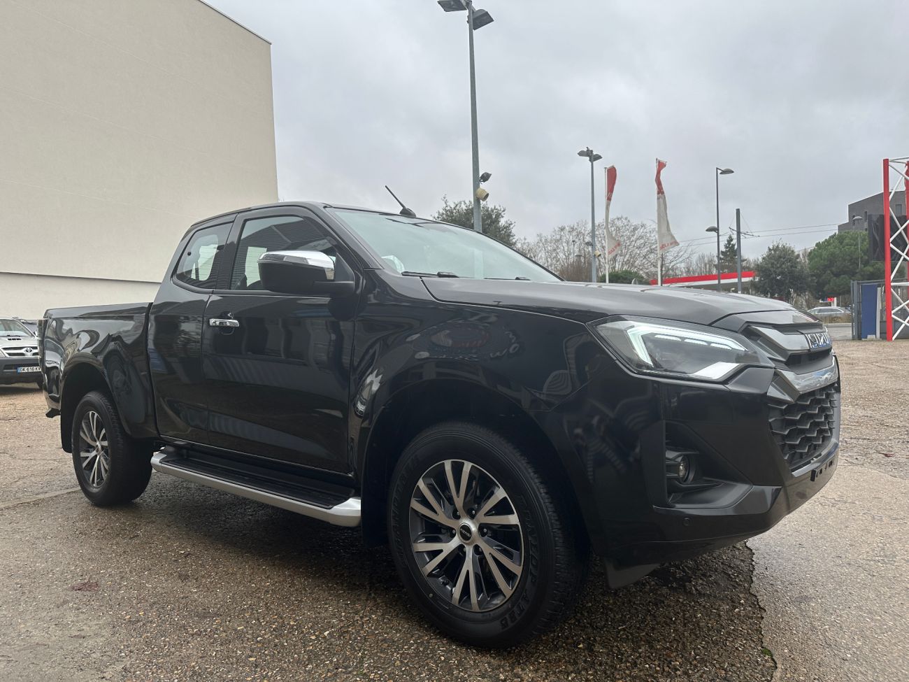 Mandataire ISUZU D-MAX N60 SPACE CAB 1.9 164 CH 4X4 A/T F+