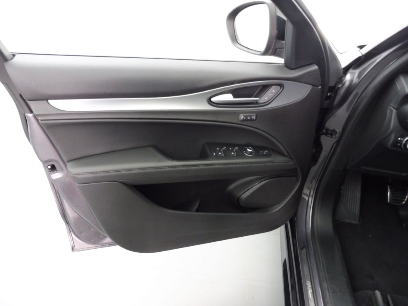 Mandataire ALFA ROMEO Stelvio 2.2 DIESEL 160CH VELOCE AT8