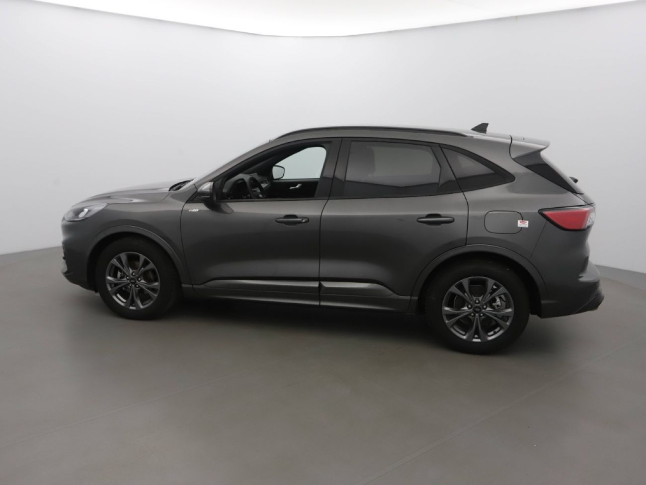 Mandataire Ford KUGA 2.0 TDCI 120CH ST-LINE POWERSHIFT