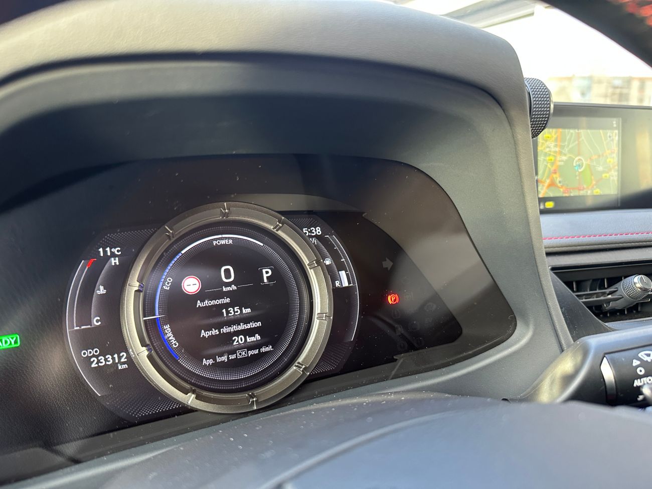 Mandataire LEXUS UX 250h 2WD F SPORT