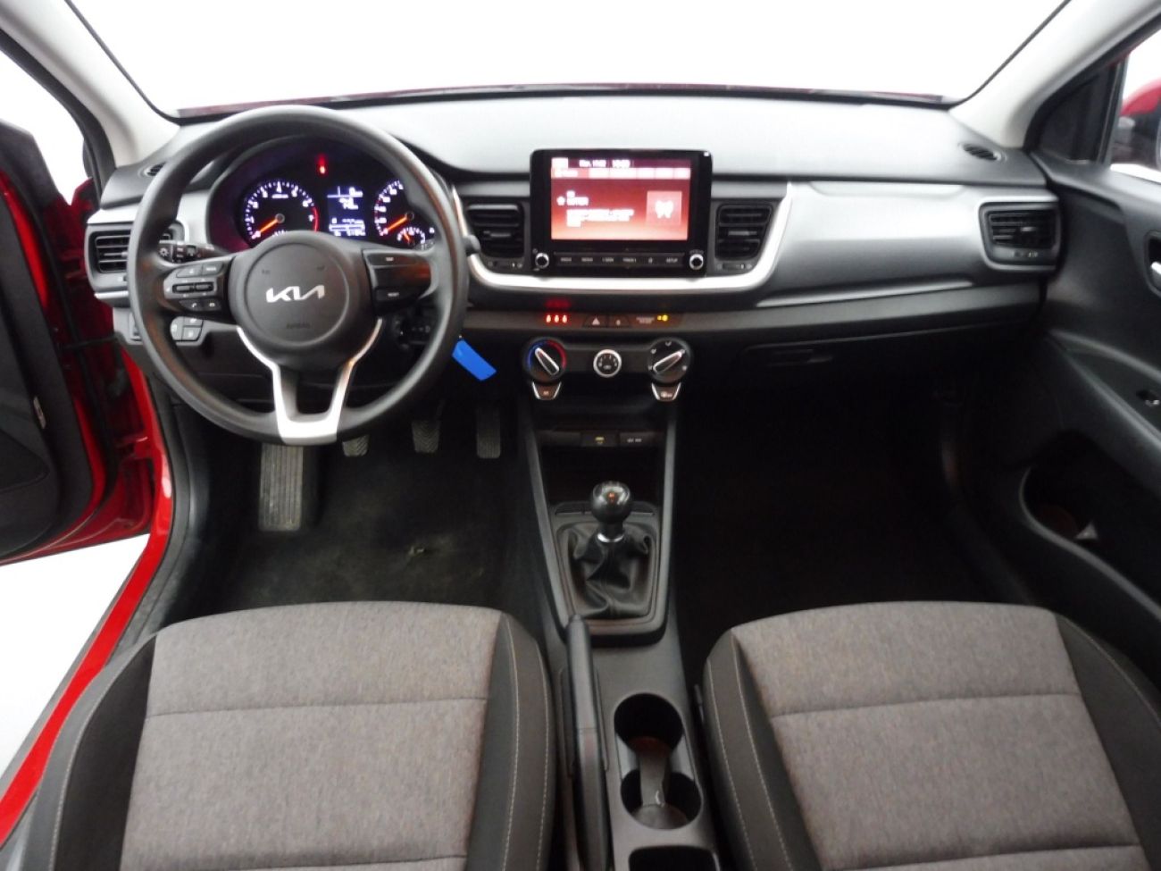 Mandataire Kia Stonic 1.2 LX 84fun