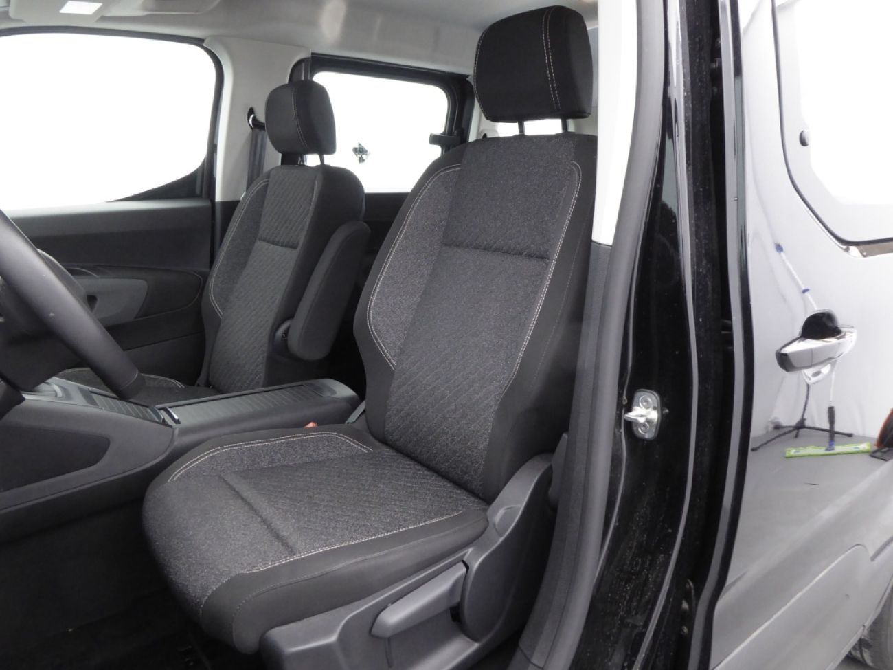 Mandataire PEUGEOT RIFTER TAILLE M - 1.5 BLUEHDI 100CH S&S ALLURE 5 PLACES