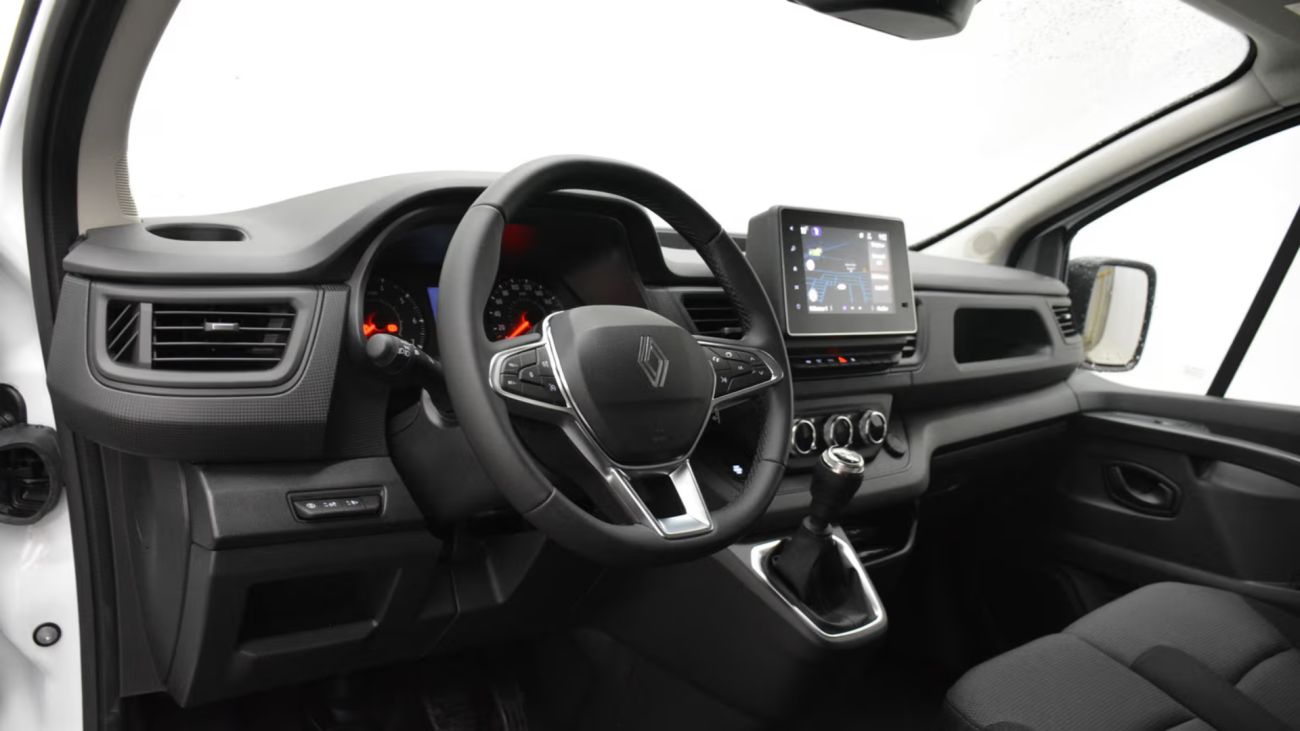 Mandataire RENAULT TRAFIC FOURGON L1H1  ADVANCE  3T Blue dci 150 E6E