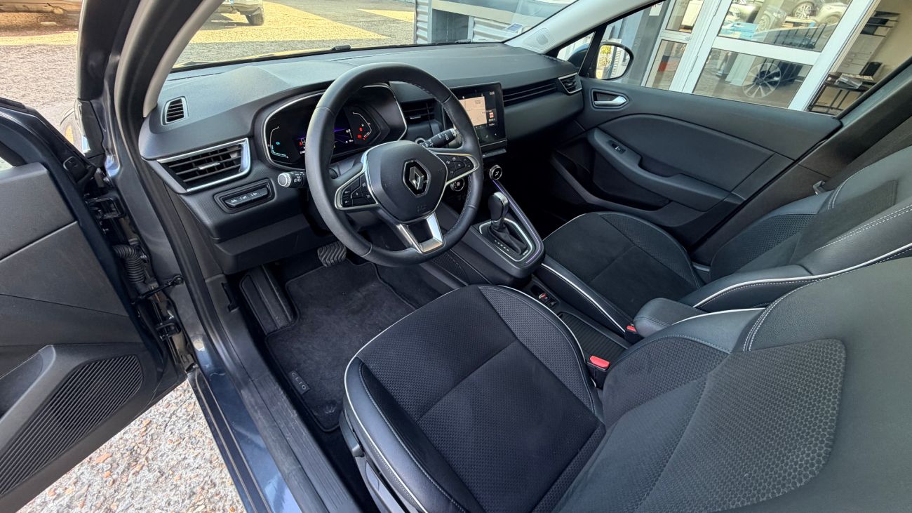 Mandataire RENAULT CLIO V E-Tech 140 Intens