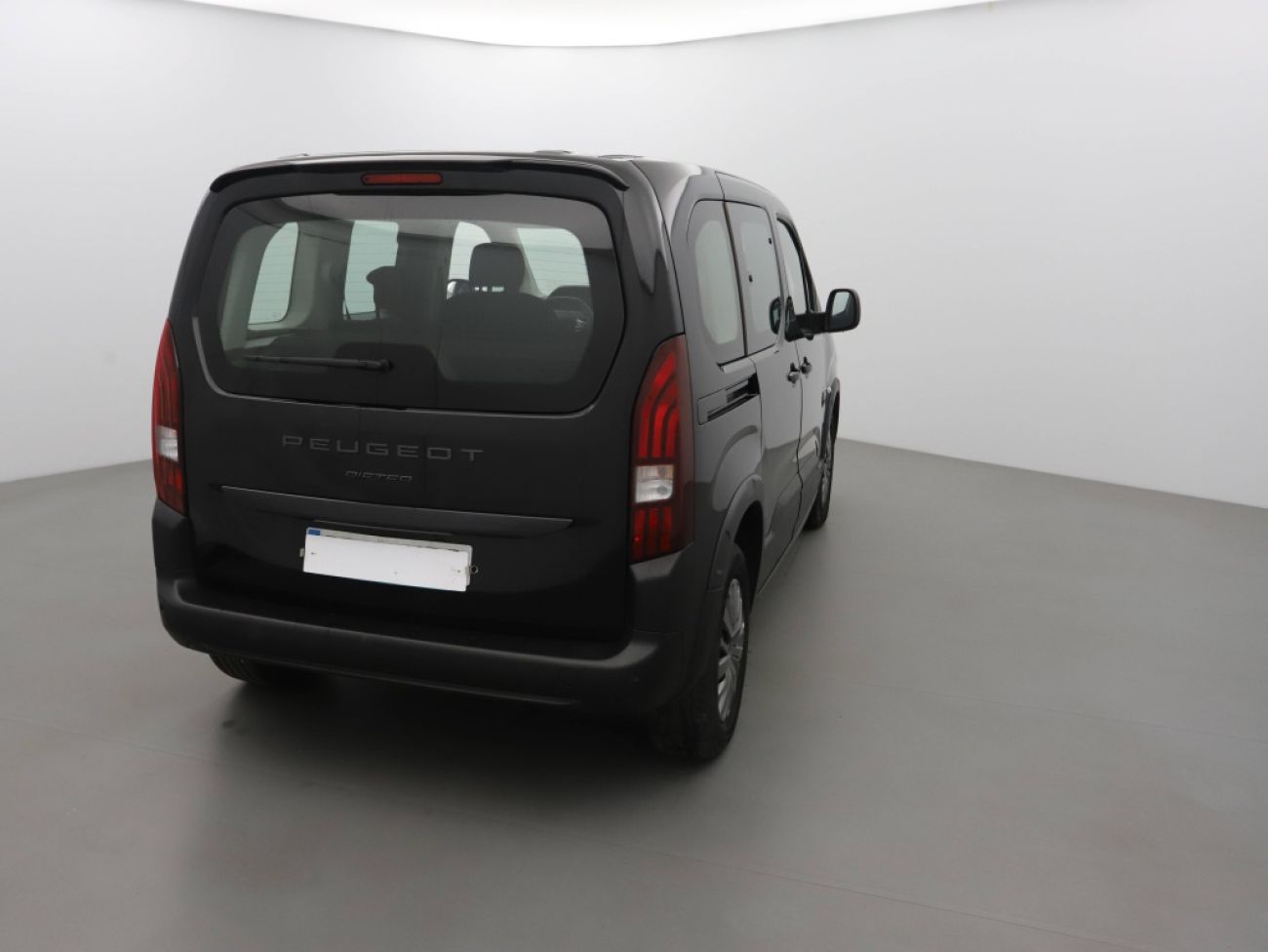 Mandataire PEUGEOT RIFTER TAILLE M - 1.5 BLUEHDI 100CH S&S ALLURE 5 PLACES