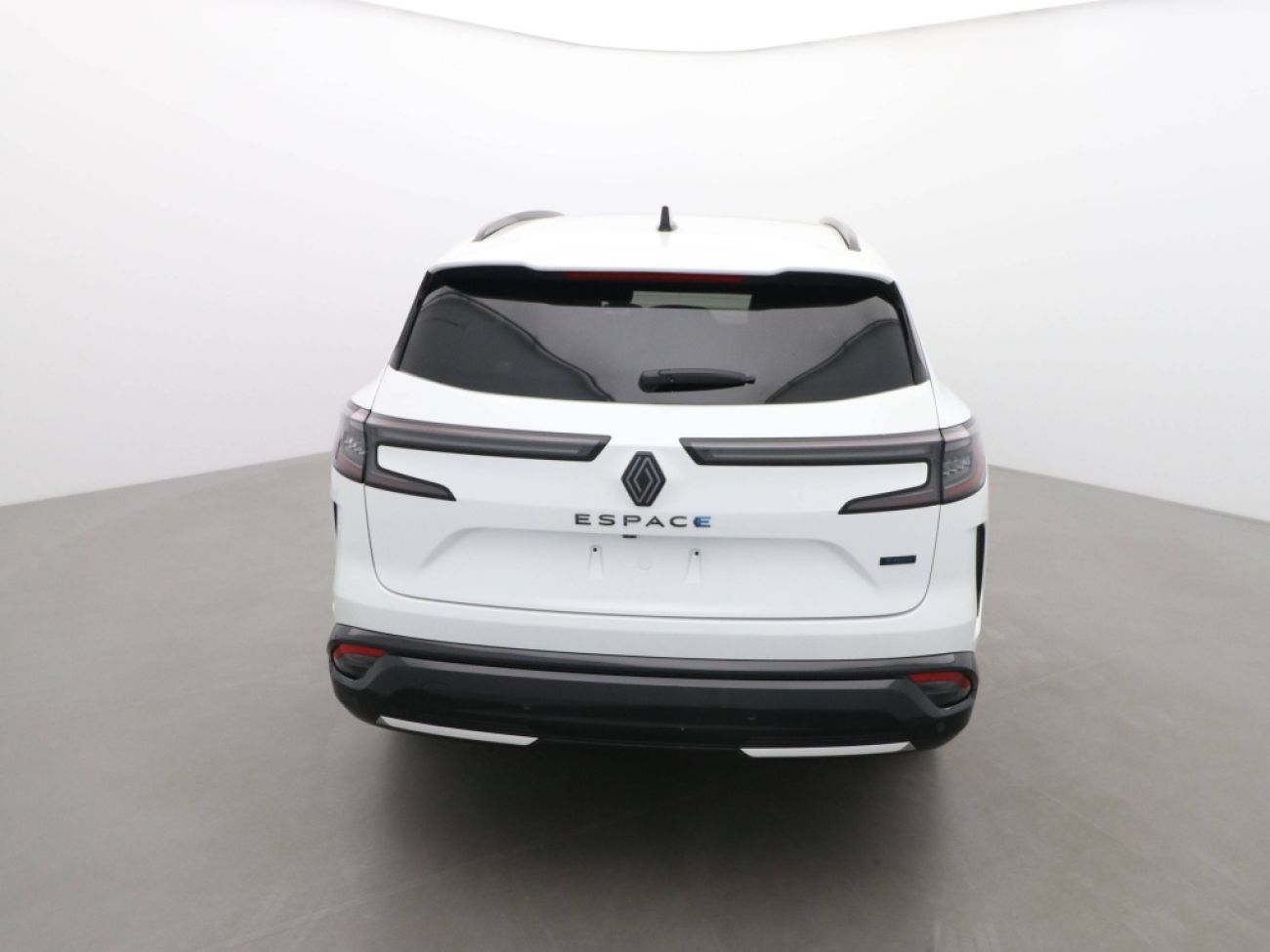 Mandataire RENAULT ESPACE VI 1.2 E-TECH FULL HYBRID 200CH ESPRIT ALPINE 7 PLACES - 25